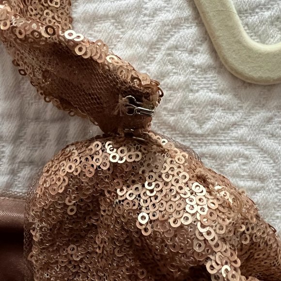 REVELRY Chloe Sequin Dress Rose Gold - SIZE 6 - Picture 5 of 8